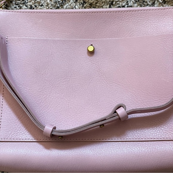 Madewell Transport Shoulder Crossbody Bag in Warm Thistle - Picture 5 of 16